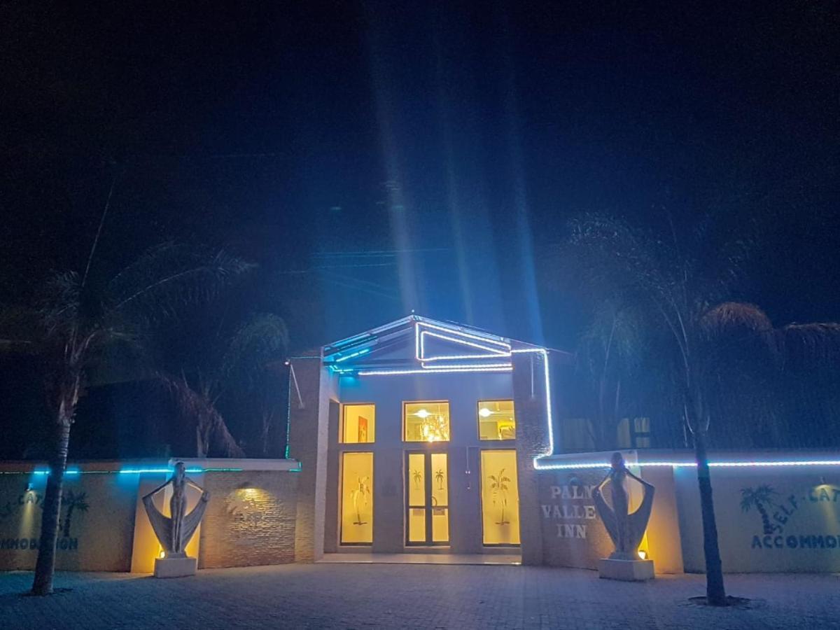 Palm Valley Inn And Day Spa Hartbeespoort Bagian luar foto