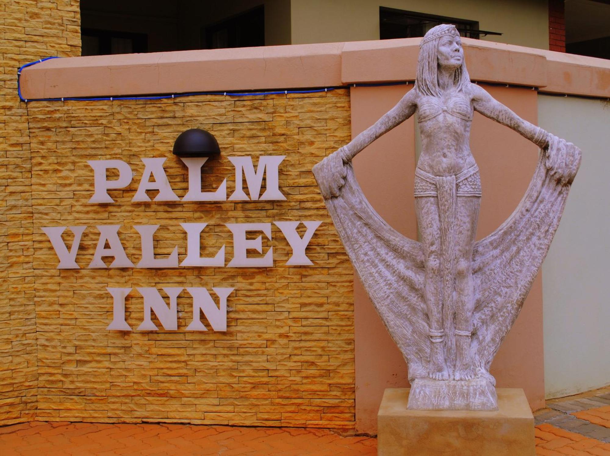 Palm Valley Inn And Day Spa Hartbeespoort Bagian luar foto