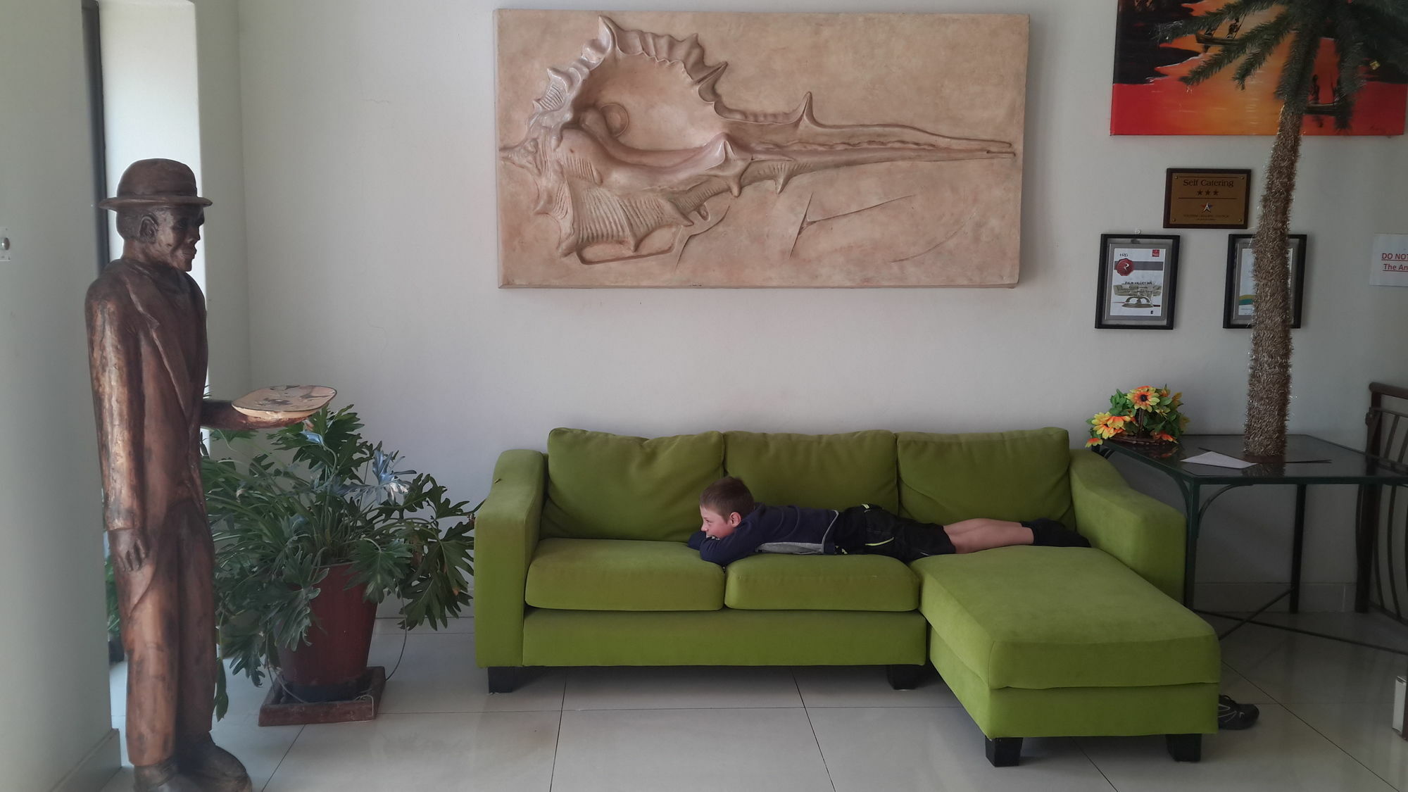 Palm Valley Inn And Day Spa Hartbeespoort Bagian luar foto